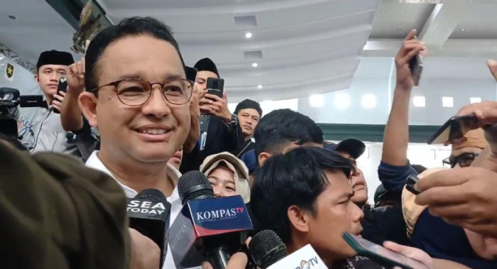 Helikopter Alami Masalah, Anies Gagal Kampanye di Polman Hari Ini