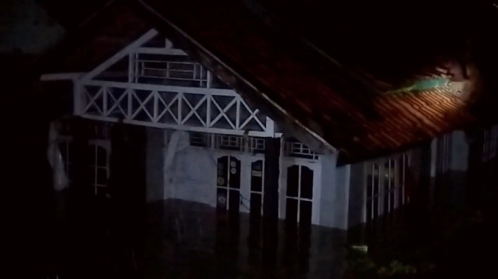 Pemukiman Warga di Ujung Jaya Terendam Banjir, 1 Tewas