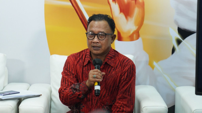 Direktur Jubir TPN Choirul Anam Soal Bansos: Ayo Netral