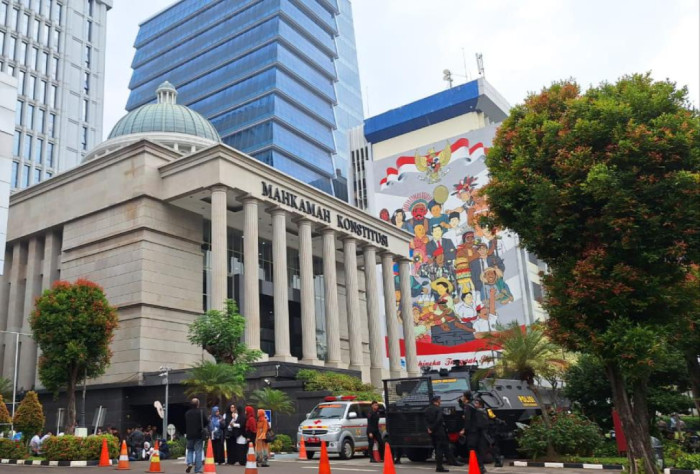 Kuasa Hukum AMIN Sebut Pemberian Bansos oleh Presiden Pengaruhi Suara Prabowo-Gibran