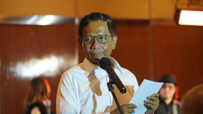 Ganjar-Mahfud Jadi Peluru Tak Terkendali untuk Berantas Korupsi