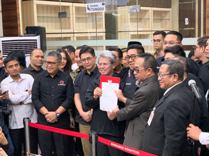 TPN Ganjar-Mahfud Ajukan Gugatan PHPU, Minta Paslon Terpilih Didiskualifikasi dan Pemilu Ulang