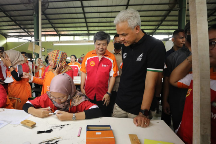 Menjadi Eksportir Lebih Tangguh, Ganjar : Beri Perhatian pada Perusahaan Ekspor