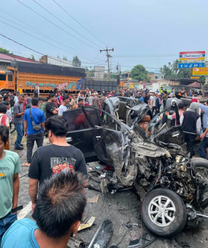 Tujuh Kendaraan Terlibat Tabrakan Beruntun di Sibolangit