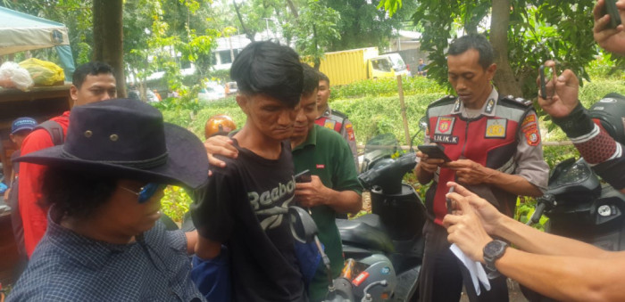 Polisi Tangkap Pencopet, di Acara Arak-Arakan Timnas U-22 Indonesia di Bundaran HI