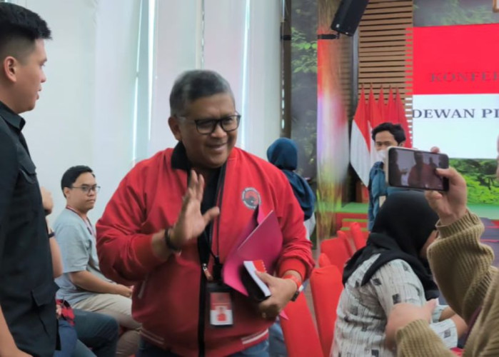 PDIP: Pentingnya Kebijakan dalam Bersinergi dan Mensos Risma Janji Bantu Bansos