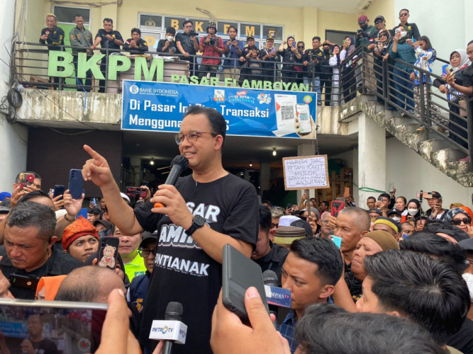Resmikan ‘Kampung Anies’, Anies: Kampung Ini Jadi Percontohan yang Warganya Dapat Difasilitasi dengan Baik