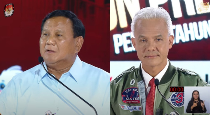 Prabowo ke Ganjar: Jangan-Jangan Guru dan Buku Kita Sama