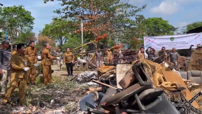 Ratusan Aset Pemkab Kutai Kartanegara Dimusnahkan