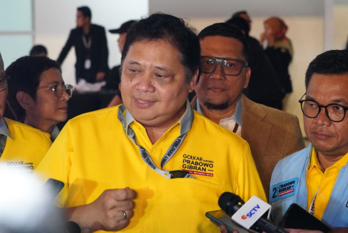 Anies-Ganjar Beri Nilai Rendah Kinerja Kemenhan, Airlangga: Tidak Relevan