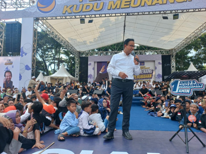 Anies Himbau Masyarakat Agar Tertib Saat Ikut Kampanye Akbar di JIS