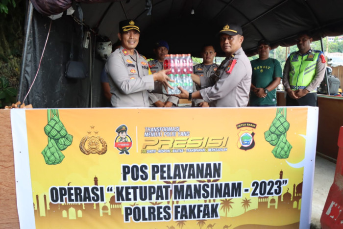 Waka Polres Fakfak Melakukan Pengecekan Pos Pam dan Pos Yan Operasi Ketupat Mansinam 2023