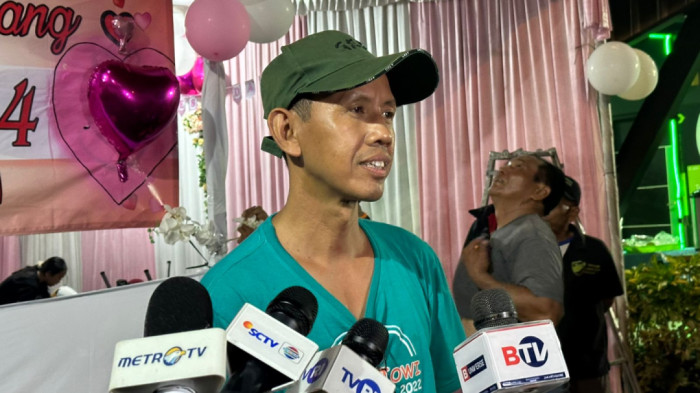 Ketua KPPS Ungkap Alasan Gambar ‘Love Sign’ Diganti Jadi ‘Love’ pada Spanduk Selamat Datang di TPS 034 Manahan