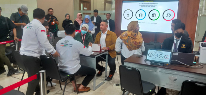 Usai Penetapan Hasil Pemilu Oleh KPU, Timnas AMIN Daftarkan Gugatan PHPU ke MK