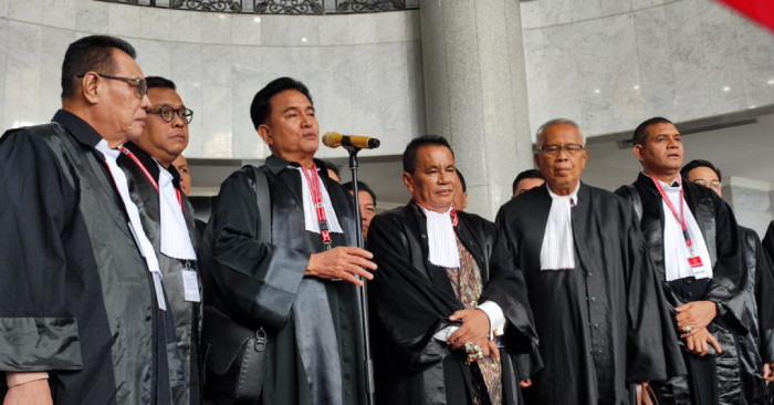 Tim Hukum Ganjar-Mahfud Minta MK Hadirkan Kapolri Dalam Sidang, Yusril: Silahkan Saja Mereka Mohon