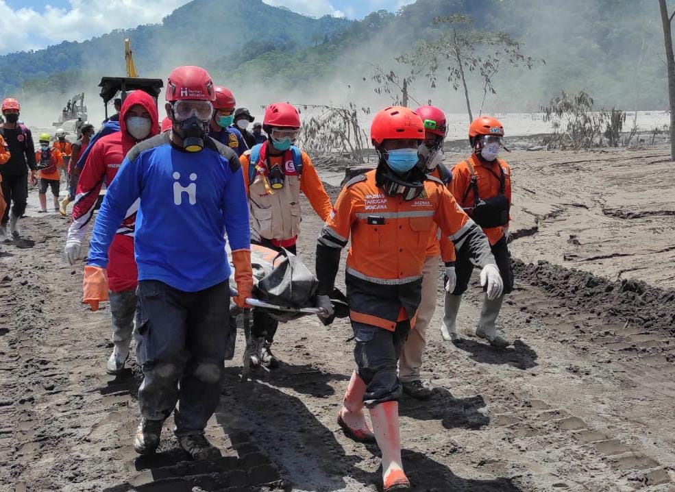 17 Jenazah Korban Erupsi Gunung Semeru Telah Teridentifikasi 