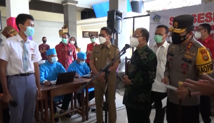 Gubernur Bali Canangkan Vaksinasi Bagi Anak Usia 12-17 Tahun