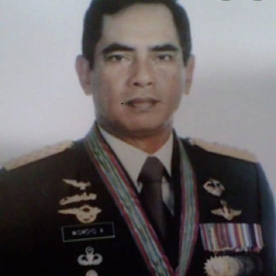 Jenderal (Pur) Wismoyo Arismunandar Wafat, Dikebumikan di Astana Giribangun