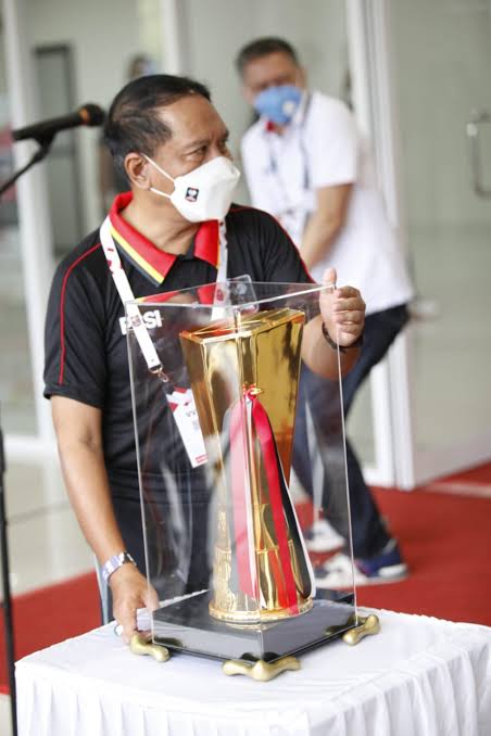 Persija Jakarta Angkat Piala Menpora 2021 di Stadion Manahan Solo