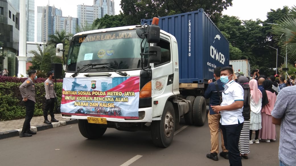 Polda Metro Jaya Kirim Bantuan Kemanusian untuk Sulbar dan Kalsel