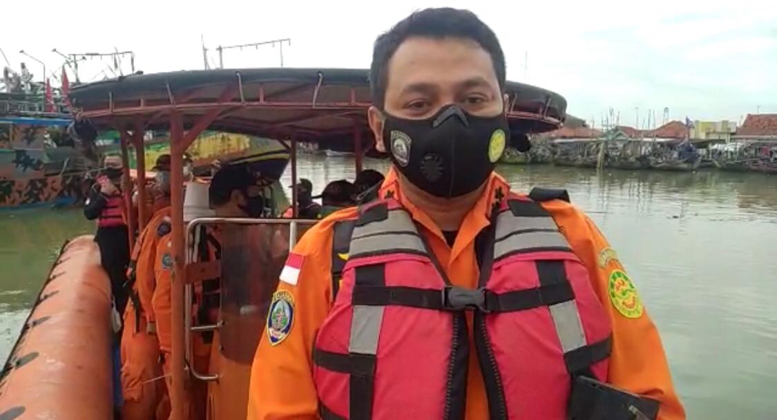 Tim SAR Perluas Area Pencarian Korban Tabrakan Kapal di Perairan Cirebon 