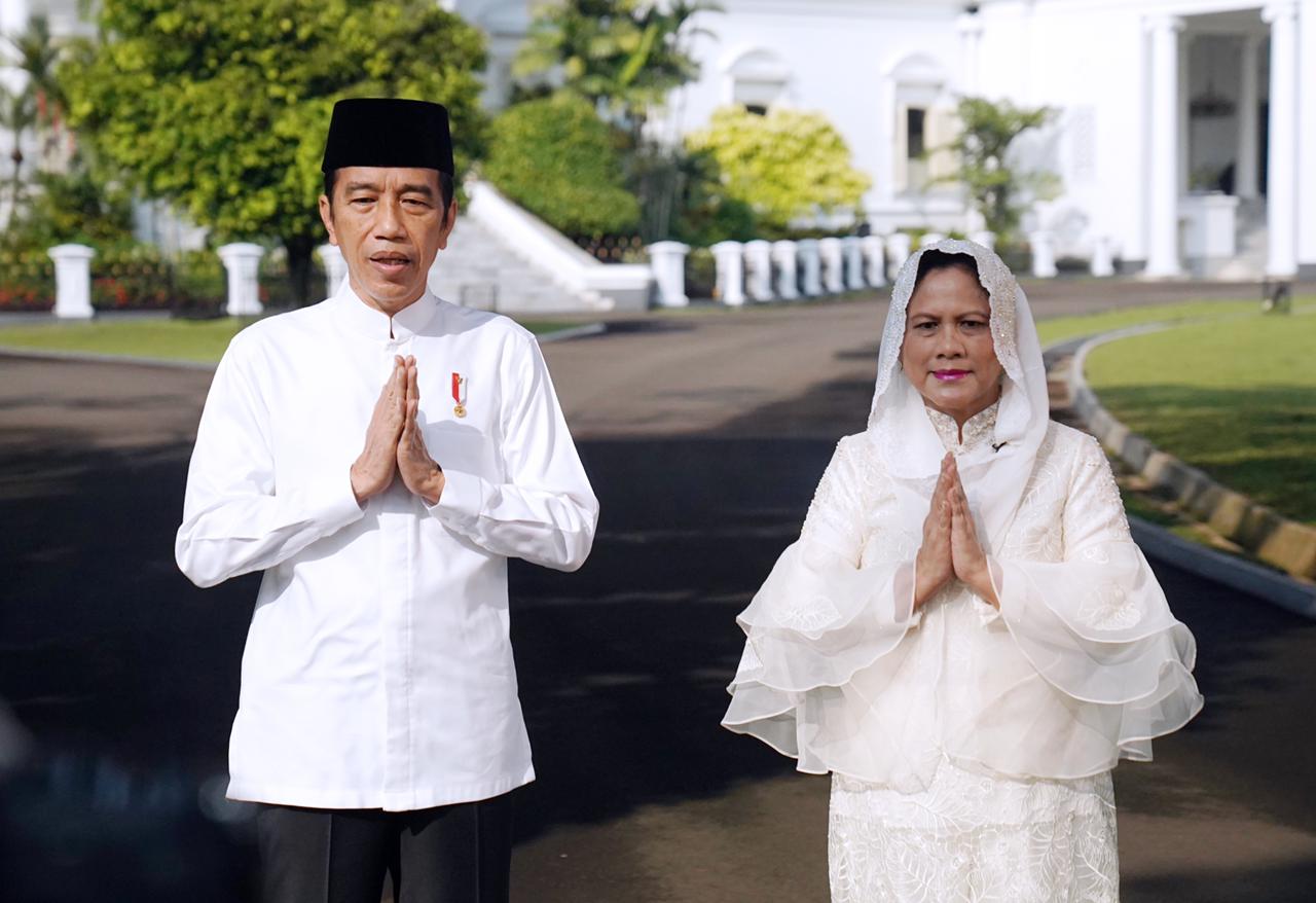 Jokowi Salat Idul Fitri  di Istana Bogor dan Tak Open House