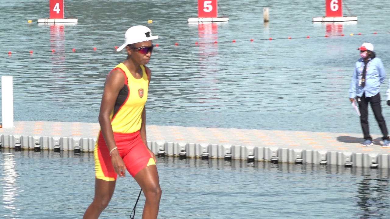 Ditabrak Tuan Rumah, Atlet Dayung Maluku Chelsea Corputty Nyaris Celaka