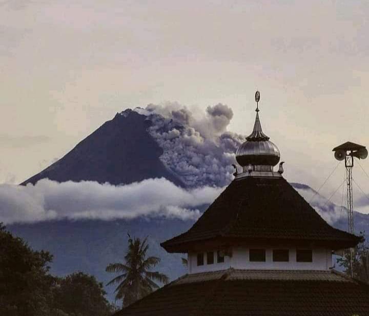 Penjelasan BPPTKG Terkait Gunung Merapi Erupsi Hari Ini