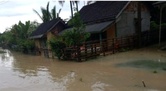 Banjir Rendam Rumah Warga di Kaur