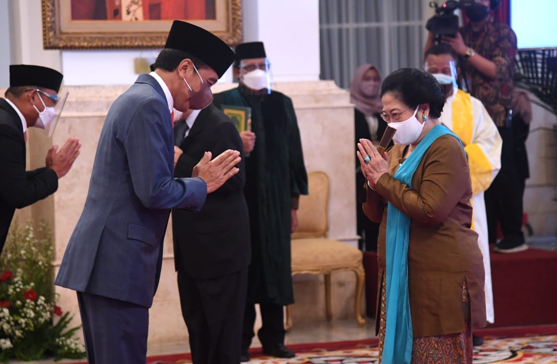 Presiden Jokowi Lantik Dewan Pengarah Badan Riset dan Inovasi Nasional