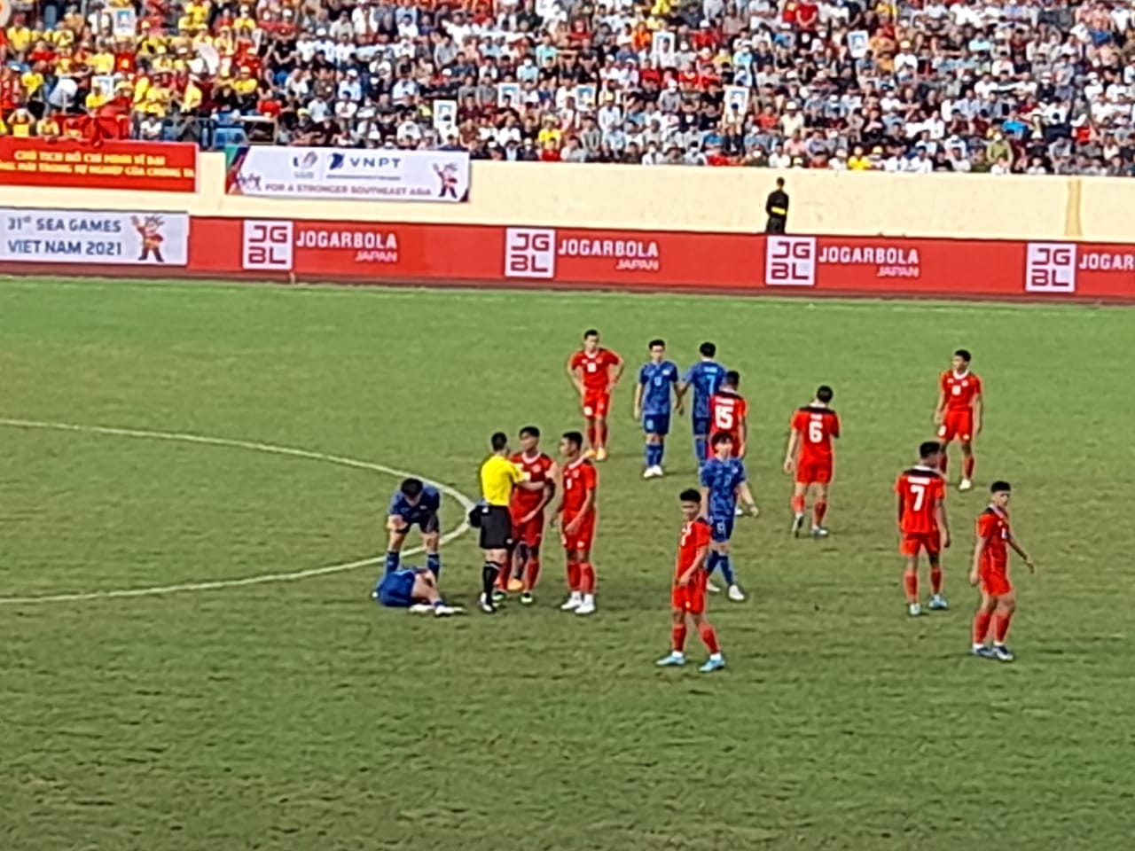 Diwarnai 3 Kartu Merah, Indonesia Kalah 0-1 dari Thailand