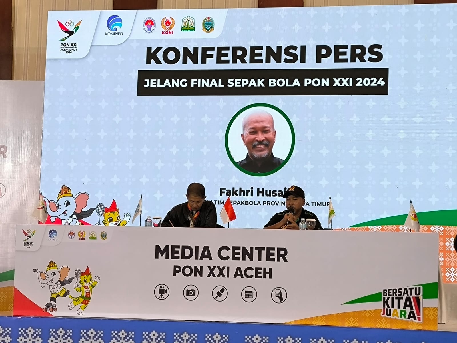 Jelang Final PON XXI, Fakhri Husaini Ungkap Keterbatasan Persiapan Tim Sepak Bola Jawa Timur