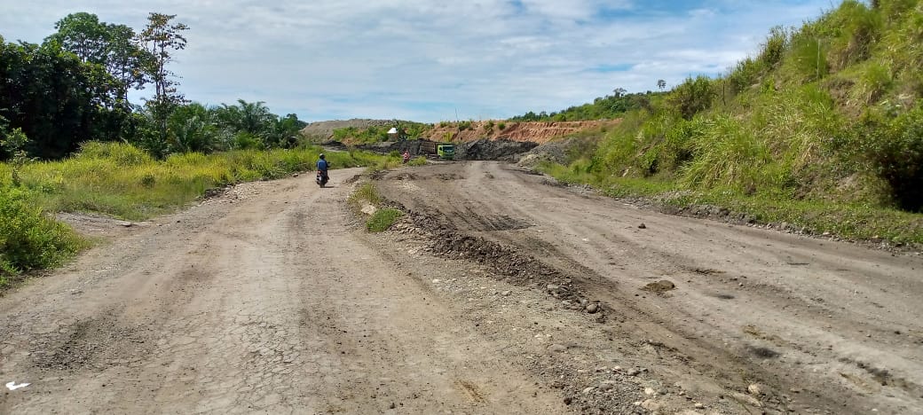 Sepanjang 2,6 KM Jalan Provinsi Bengkulu Hancur, Diduga Akibat Penambangan Batubara