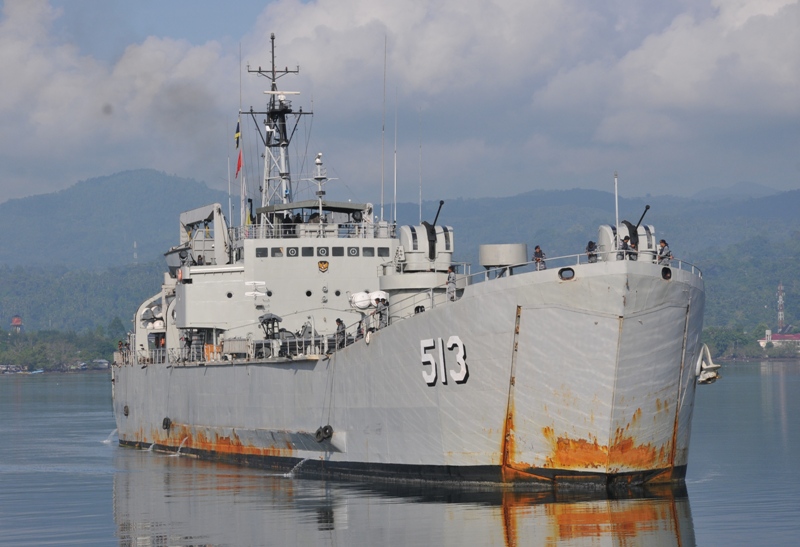Rapat Paripurna, DPR RI Setujui Jual Kapal Perang KRI Teluk Penyu dan Teluk Mandar