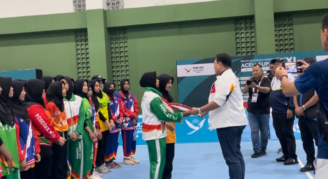 Ketum PESTI Luncurkan Sekolah Soft Tenis di Aceh untuk Generasi Emas