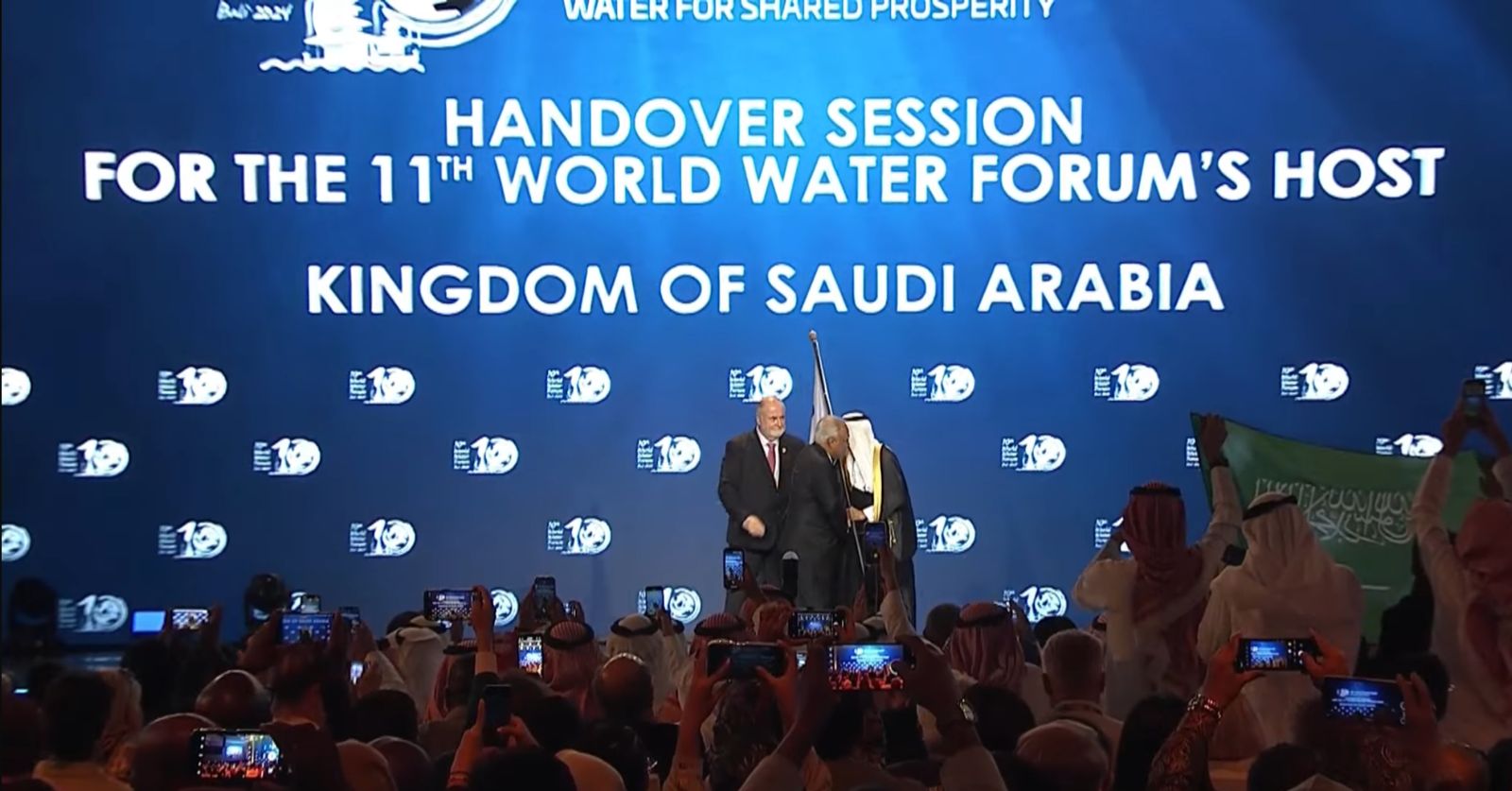 Indonesia Serahkan Estafet Tuan Rumah World Water Forum ke Arab Saudi