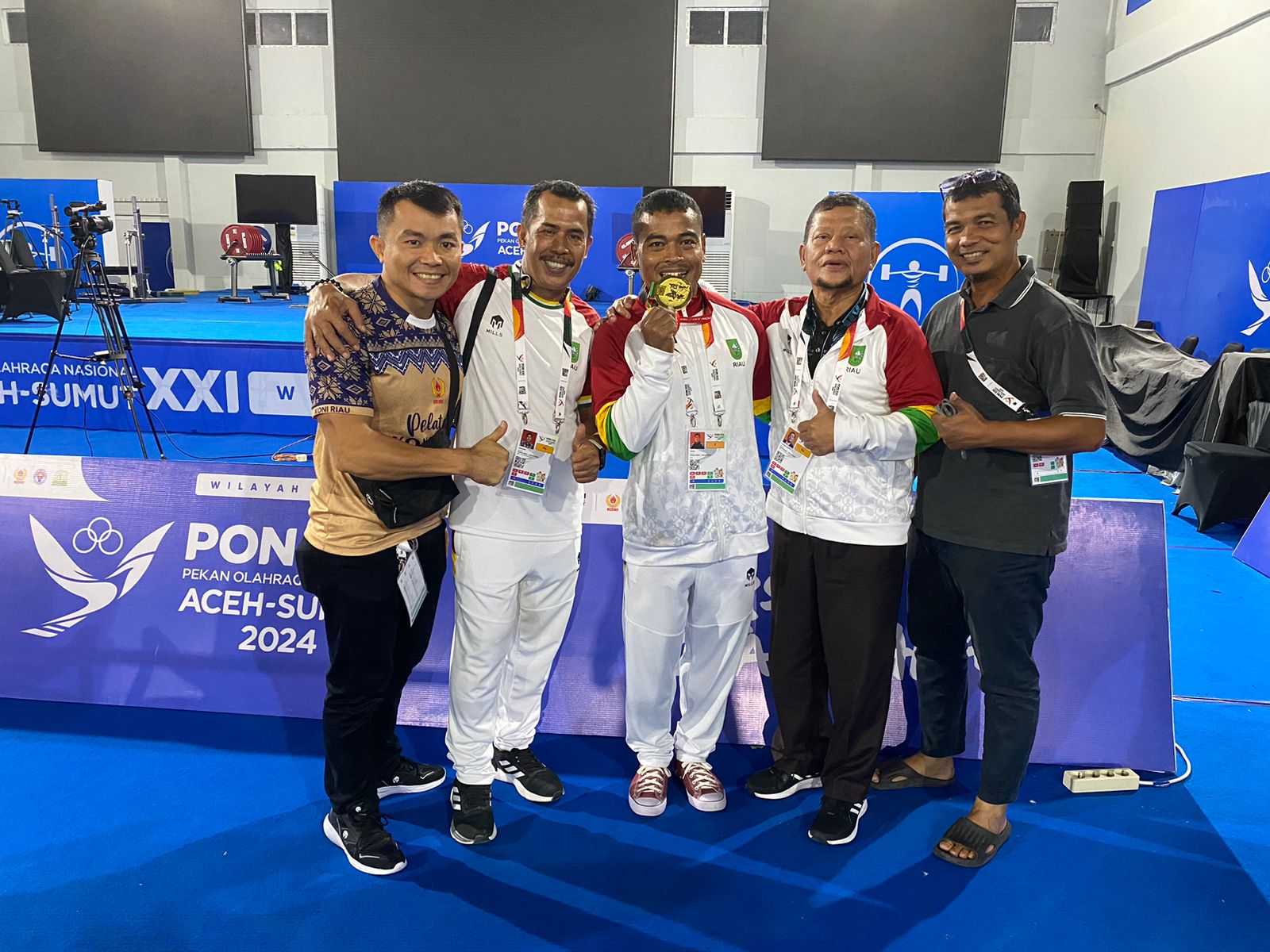 3 Emas Tercapai untuk Riau, Angkat Berat Berjuang Melebihi Target