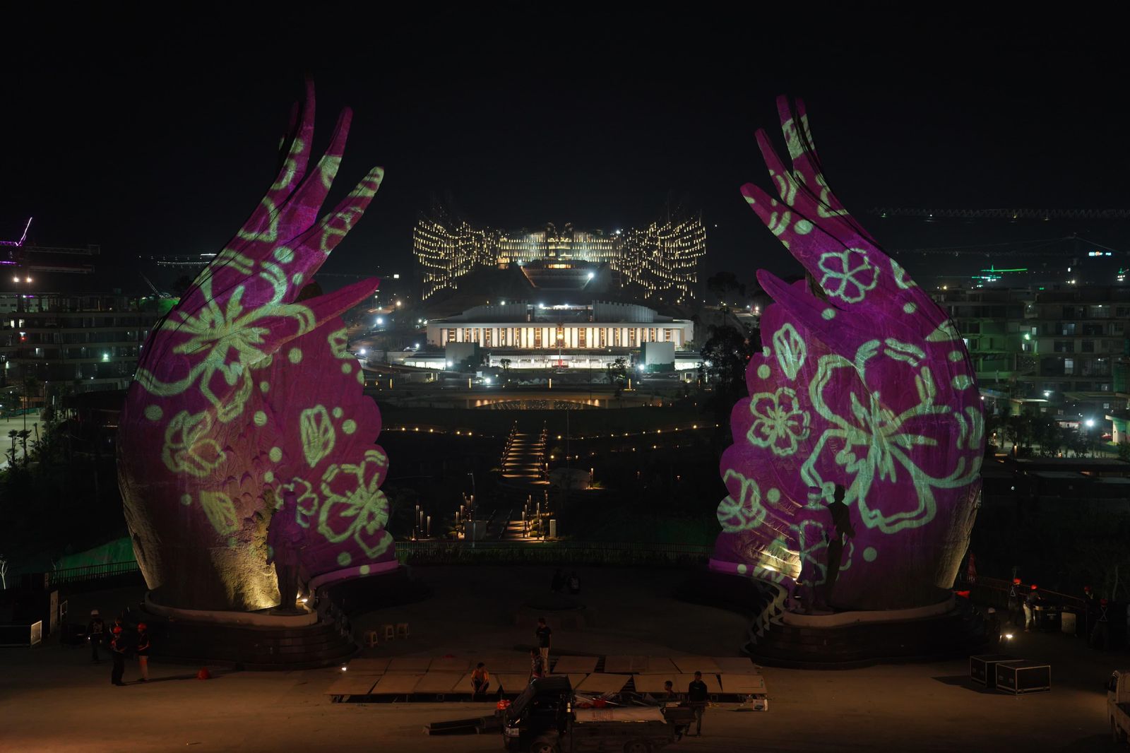 Menteri PUPR Pastikan Kesiapan Taman Kusuma Bangsa Jelang Peringatan HUT Ke-79 RI di IKN 