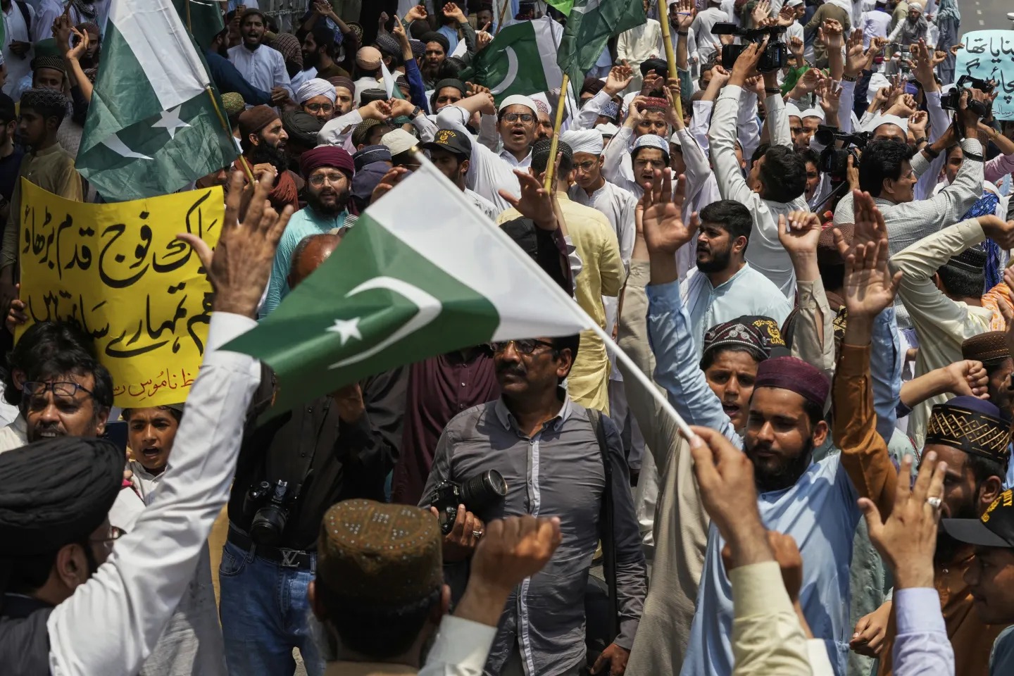 India-Pakistan Sepakat Gencatan Senjata Usai Konflik Berdarah